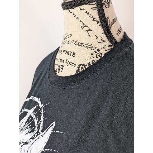 Hot Topic Womens Medium T-Shirt Chupacabra by Plaguedog Short Sleeve Graphic - Picture 5 of 7